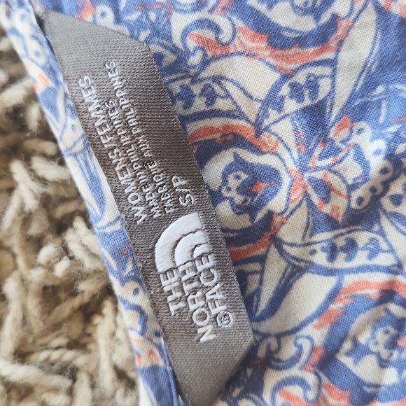 The North Face womans tank top size small - Picture 2 of 10